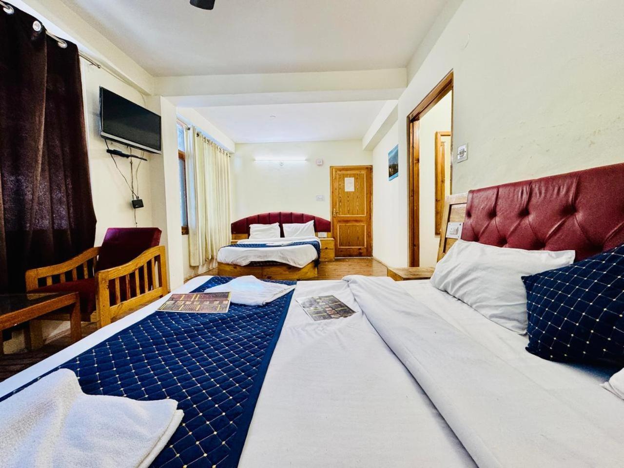 Royal Majestic View Point Lodge Manali  Bagian luar foto