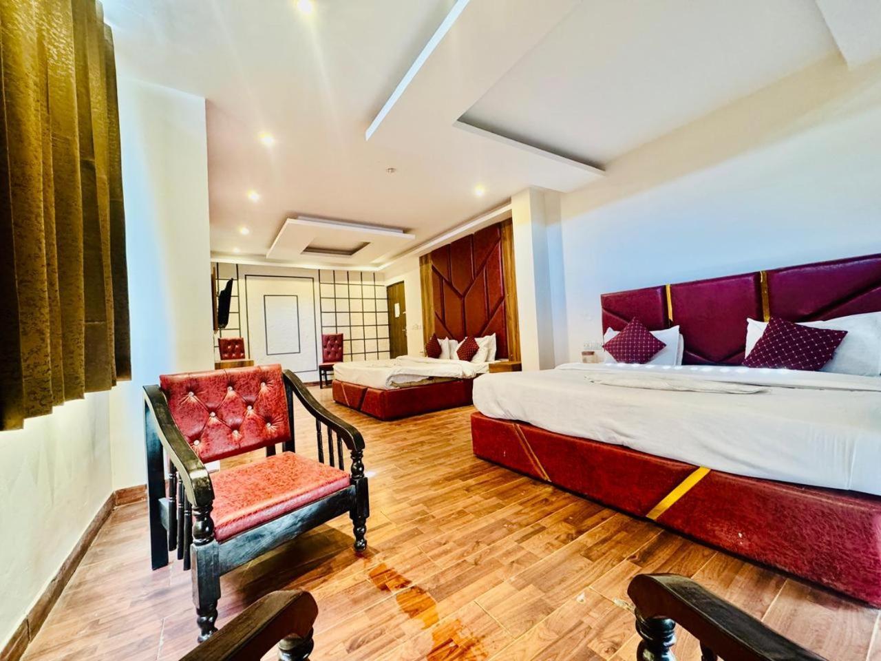 Royal Majestic View Point Lodge Manali  Bagian luar foto